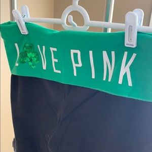 Victoria’a Secret Pink Shamrock Yoga pants